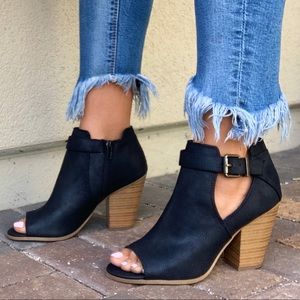 BLACK Peep Toe Open Side Chunky Heel Ankle Bootie